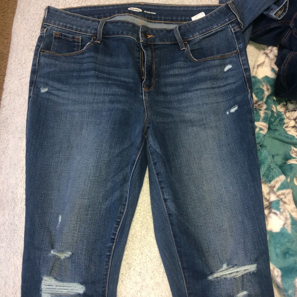 Old Navy pop icon skinny jeans!